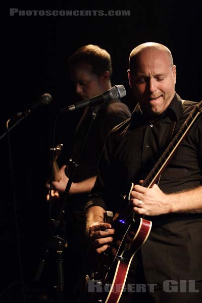 I LOVE YOU BUT I'VE CHOSEN DARKNESS - 2006-10-29 - PARIS - La Maroquinerie - 